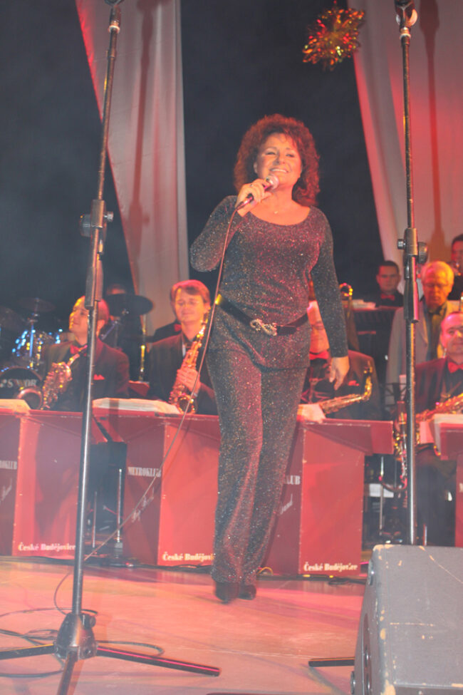 Metroklub Big Band a Jitka Zelenková